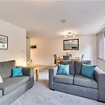 Host & Stay - Portland Road Suites