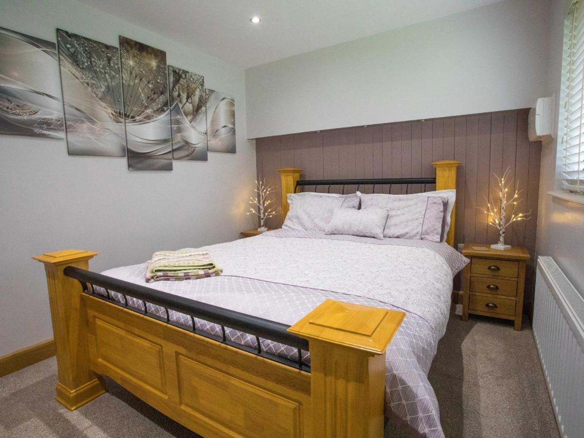 Treetops Holiday home Newcastle upon Tyne