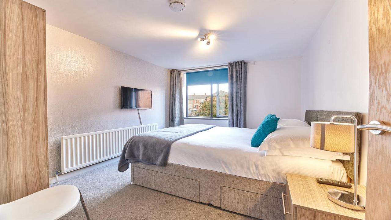 Apartment Host & Stay - Portland Road Suites