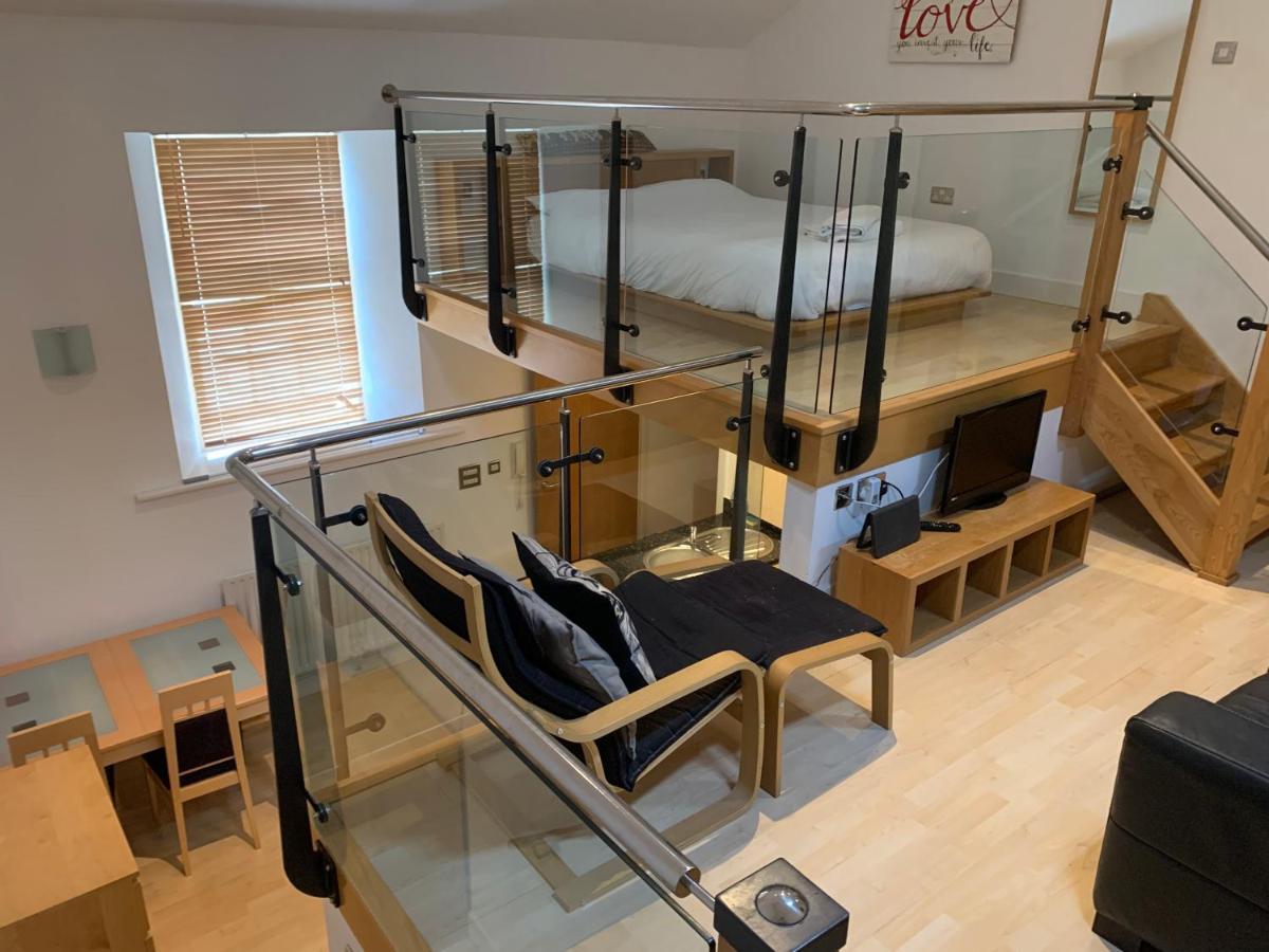 Stunning 1-bed In Apartment