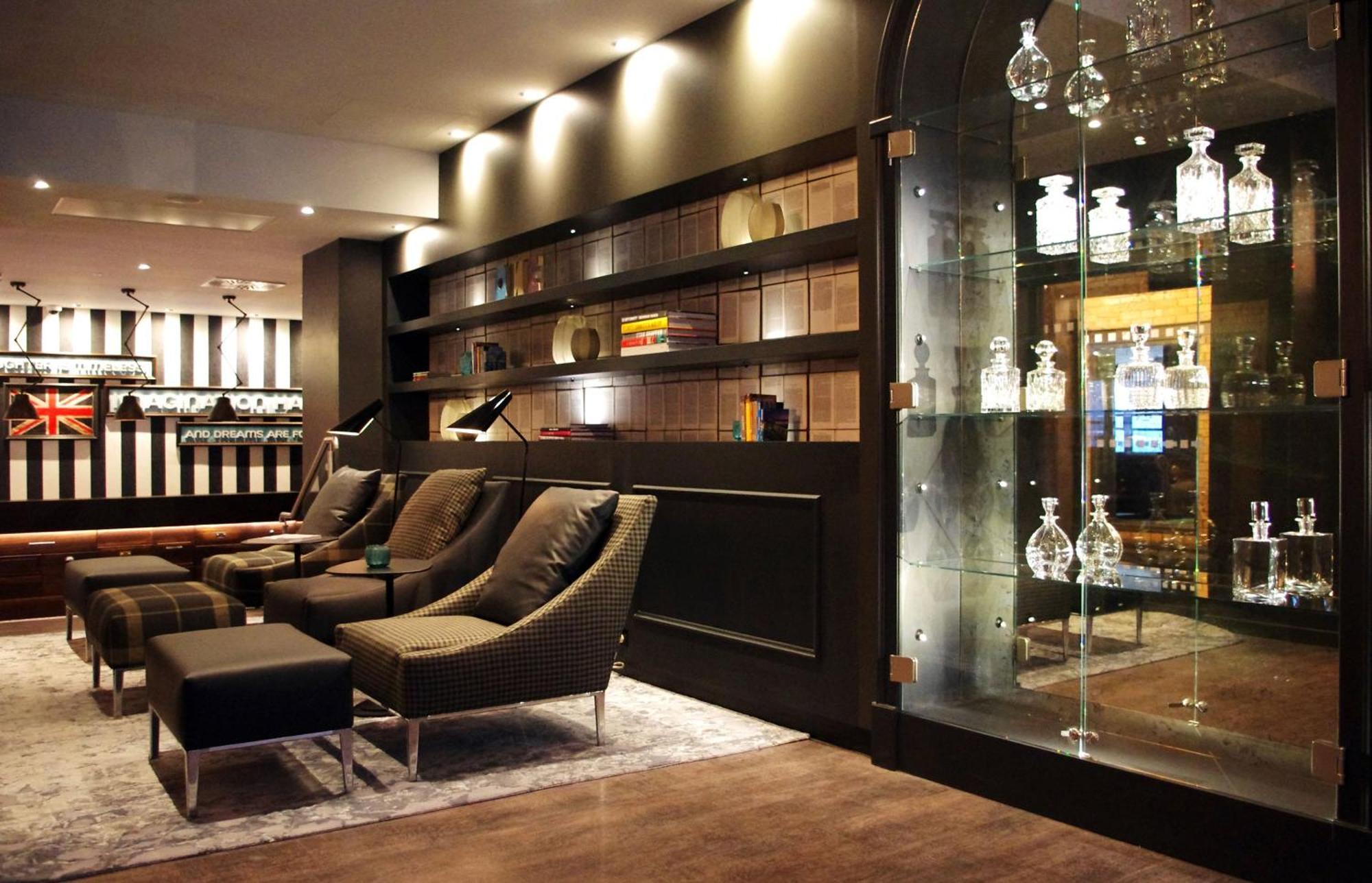 Hotel One