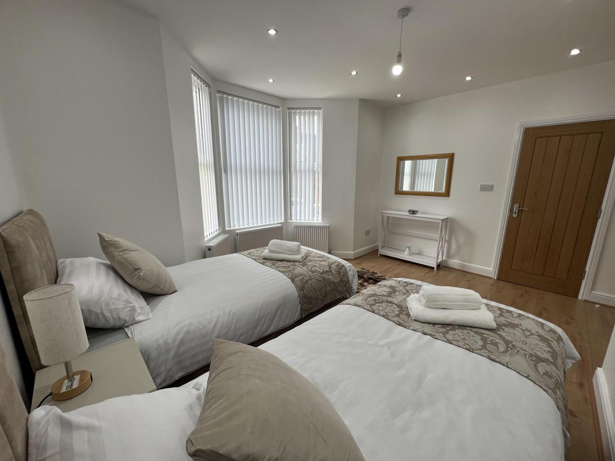 Escape In - 2 Bedroom *