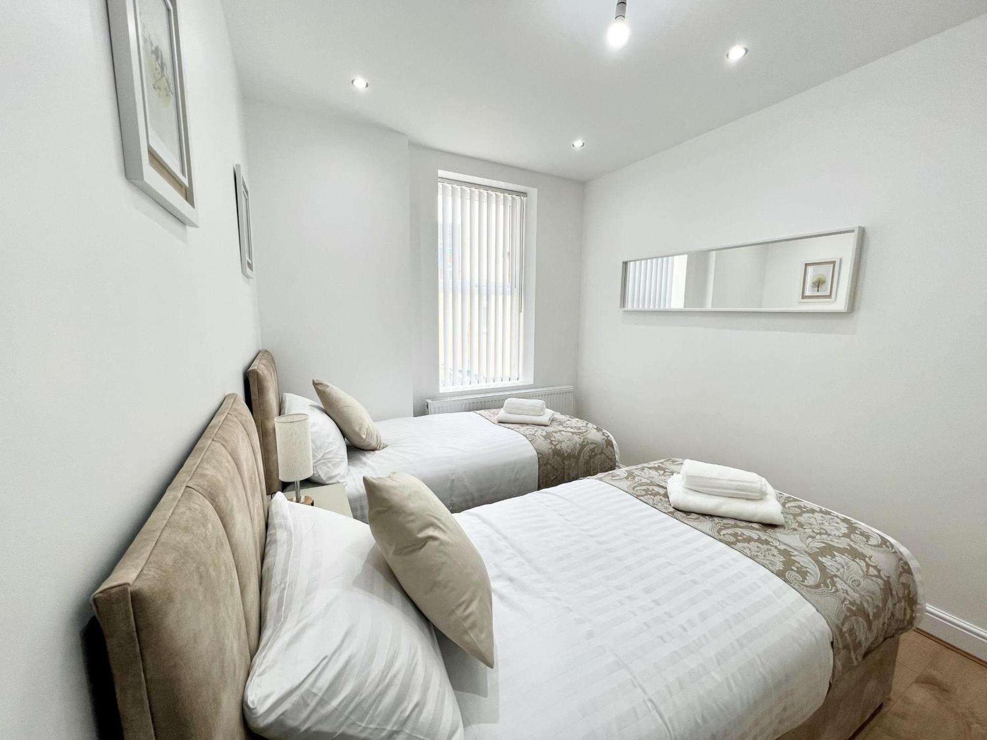 Escape In - 2 Bedroom *