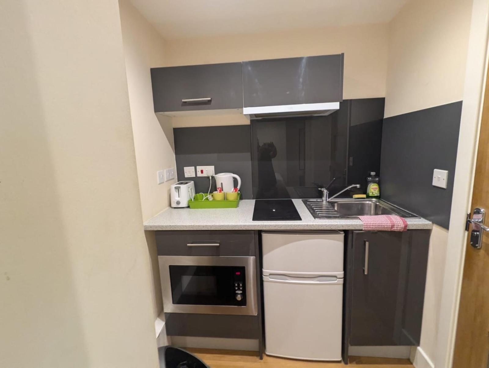 Centre Apartment *