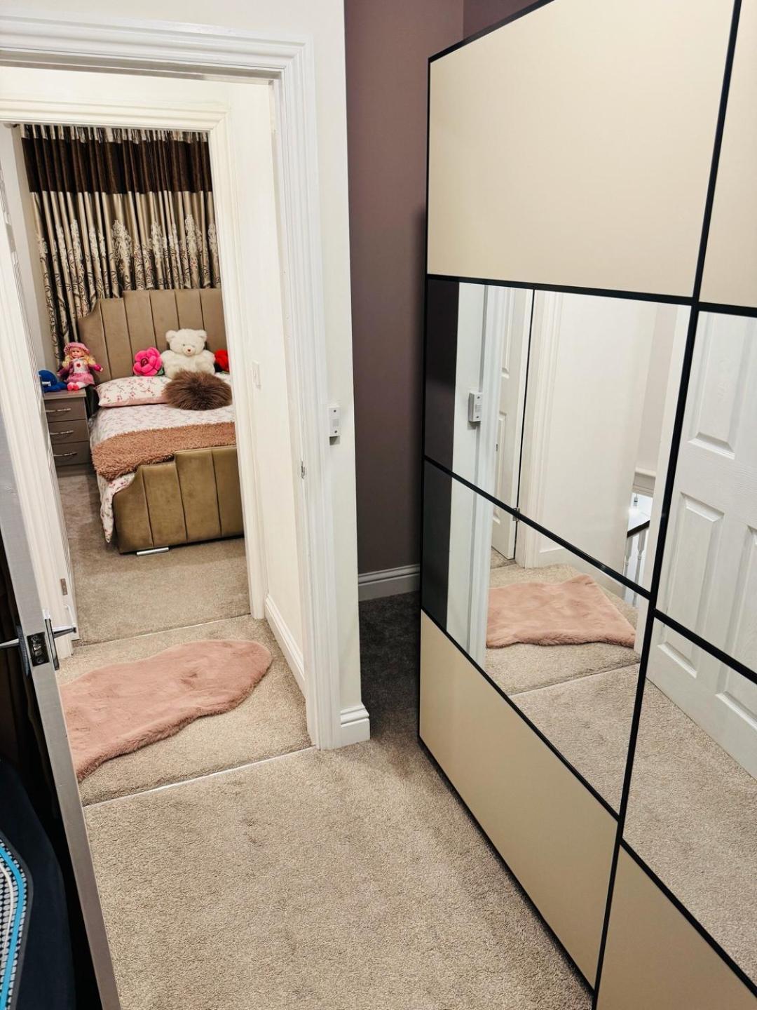 Holiday home Elegant 4br Home: Stylish Comfort Retreat Newcastle upon Tyne