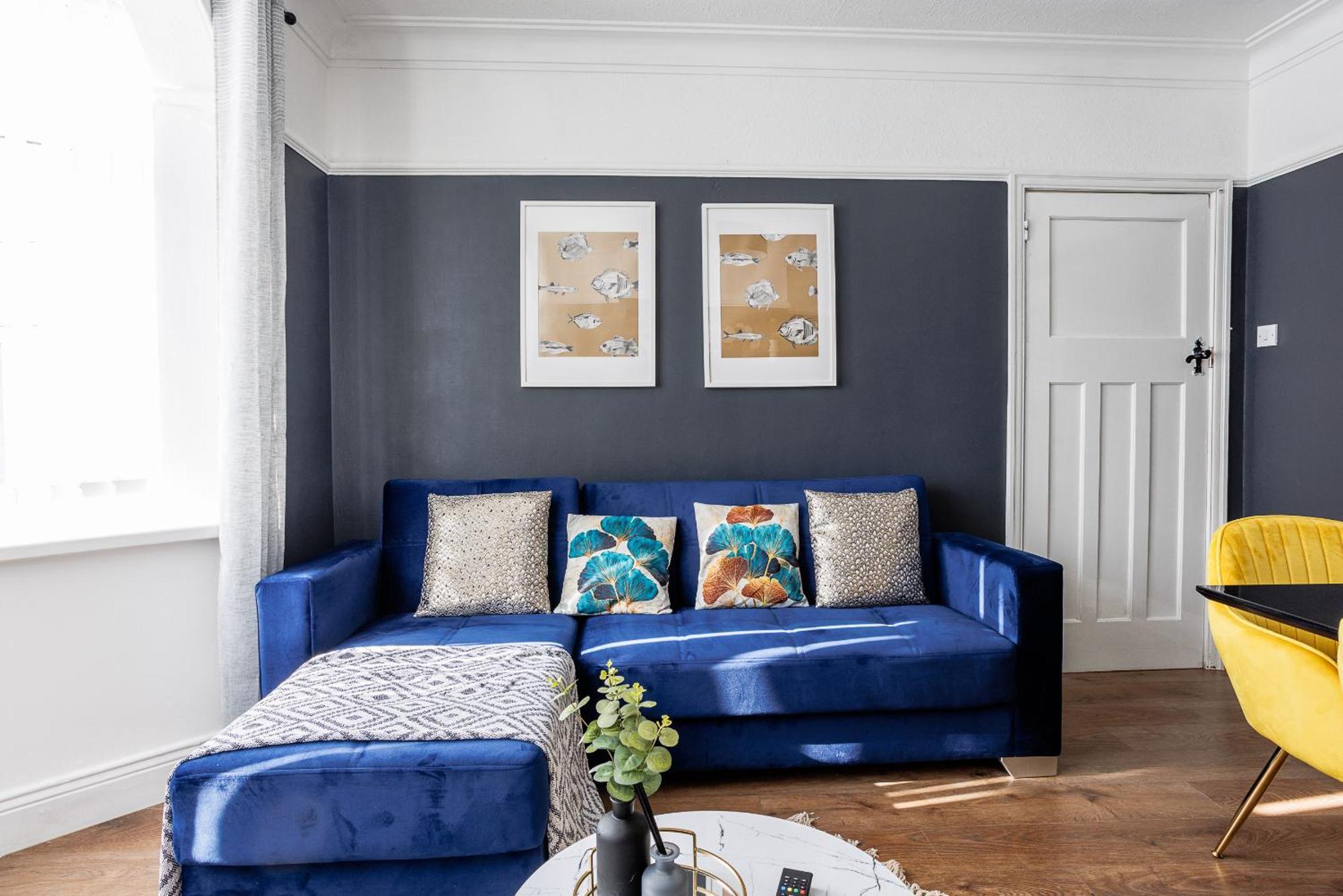 Sleek 4 Bed In Newcastle- Sleeps 9 - Parking Newcastle upon Tyne