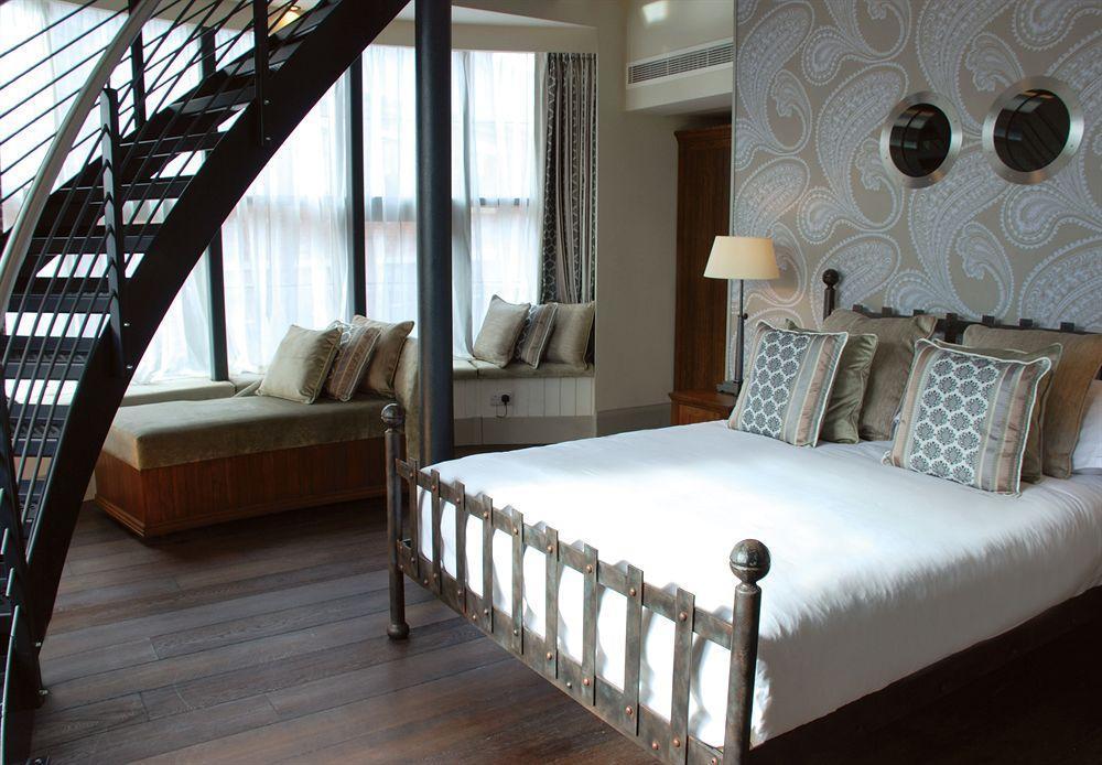 Du Vin Hotel 4*