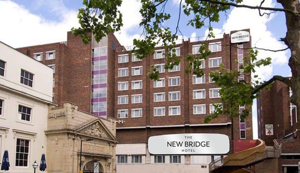 Newbridge 3* Newcastle upon Tyne