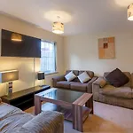Newcastle City Centre Town House Free Parking And Wifi