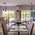 Novotel Newcastle Airport