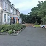 The New Clifton House Hotel
