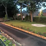 The New Clifton House Hotel
