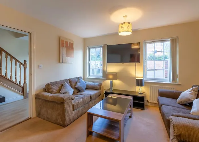 Newcastle City Centre Spacious Town House Free Parking And Wifi