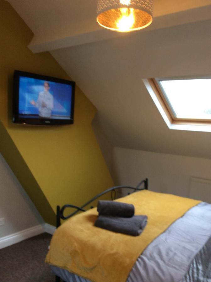 Beautifully Presented 6 Bed 5 & A Half Bath House Holiday home Newcastle upon Tyne