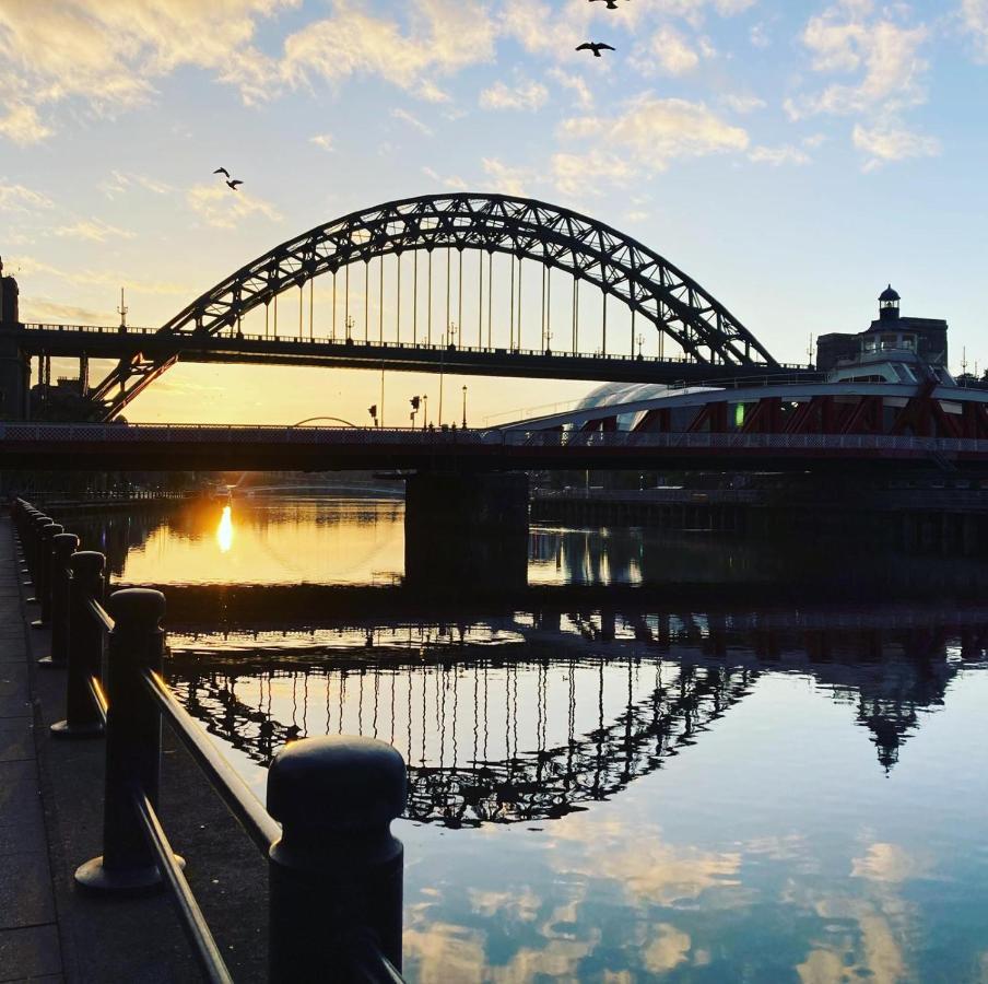 Mosley Street, Getaway * Newcastle upon Tyne
