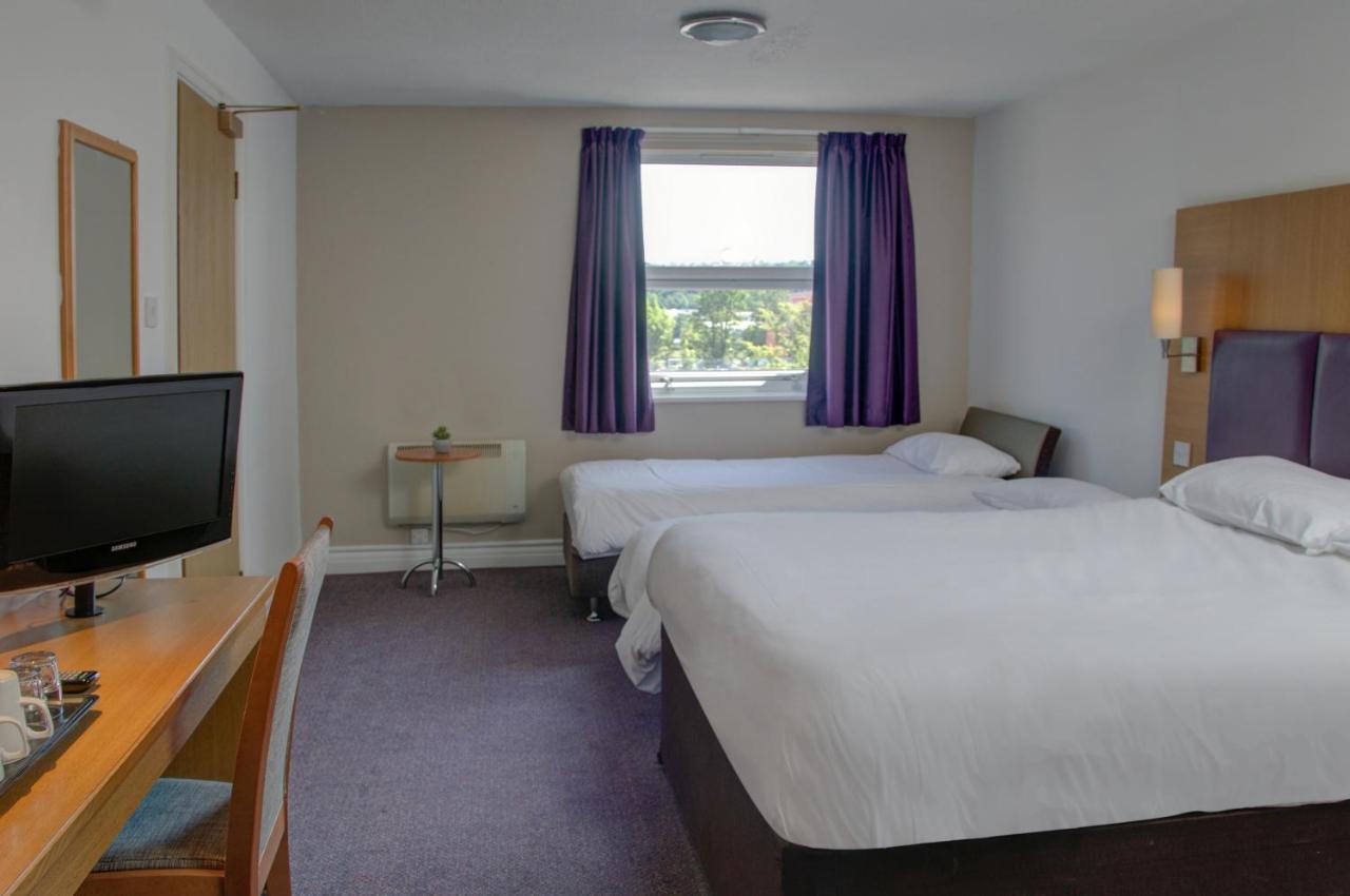 Embassy Hotel, Gateshead Newcastle, Sure Collection By Western Hotel
