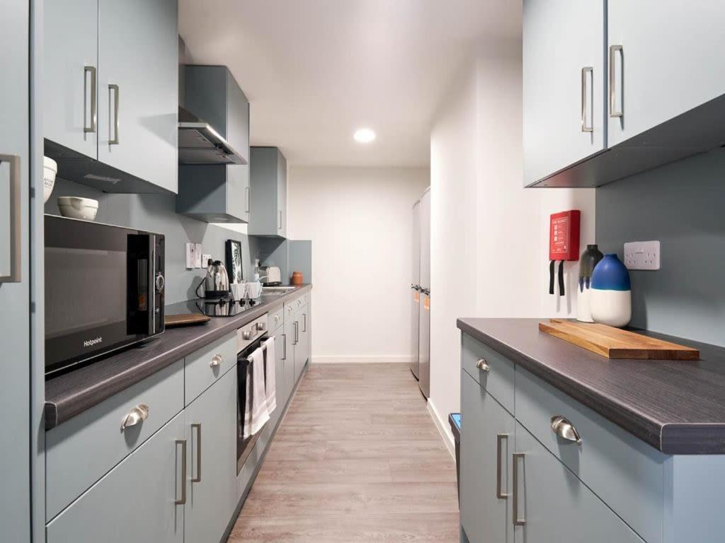Apartment Stylish Ensuite Bedrooms With Private Bathroom And Fully-equipped At Market House In Newcastle upon Tyne