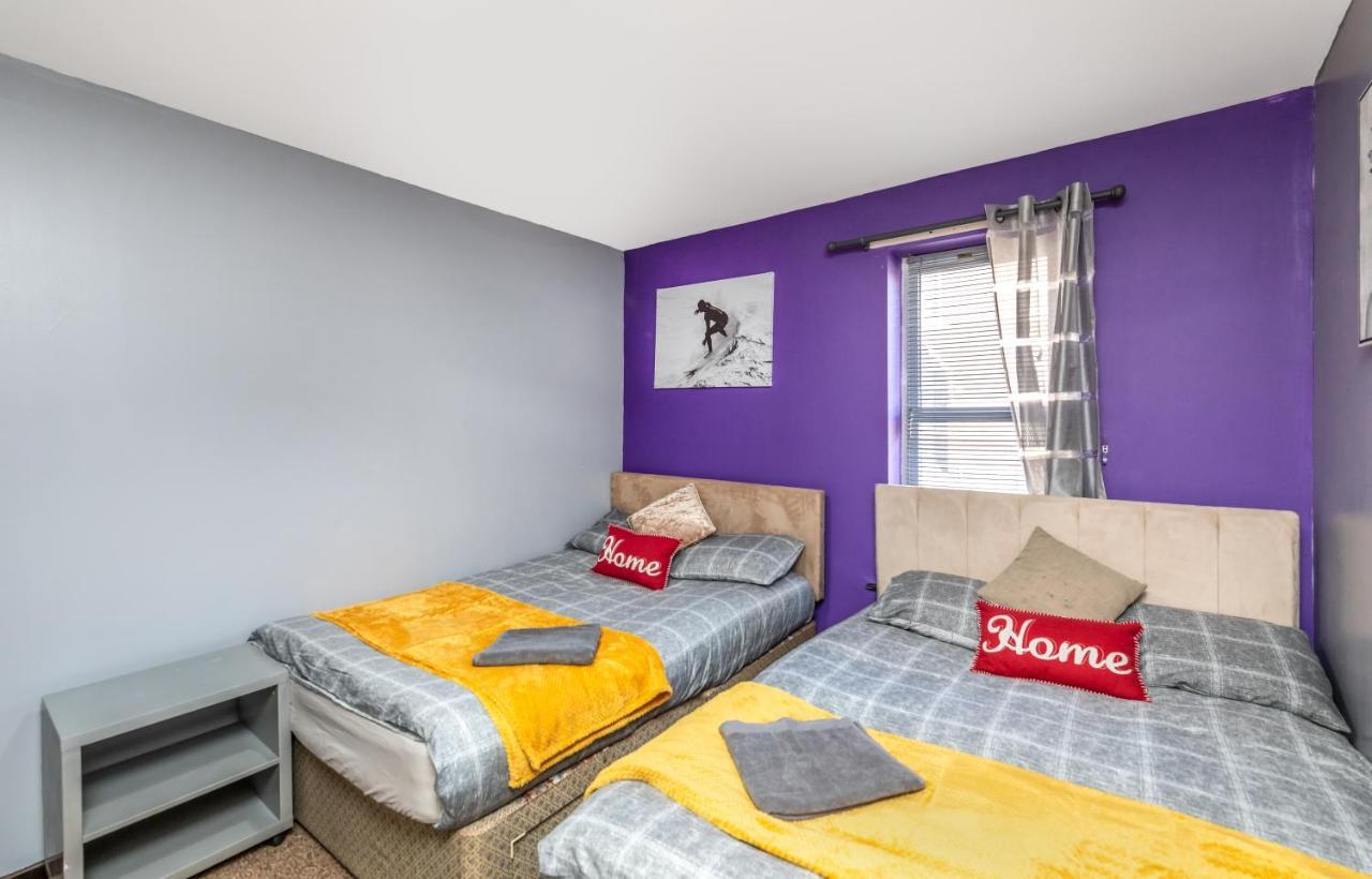 Apartment City Centre Super Spacious Free Parking And Wi Fi *
