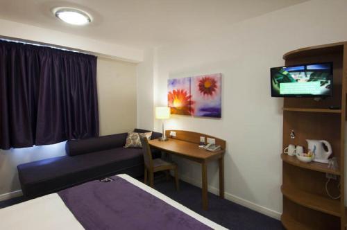 Hotel Embassy Hotel, Gateshead Newcastle, Sure Collection By Western
