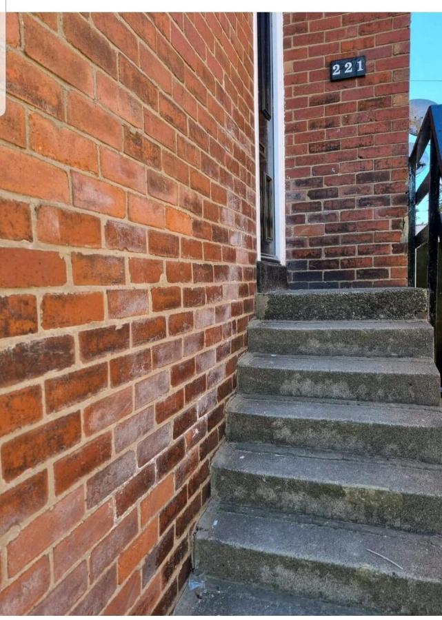 Close To Centre Apartment *