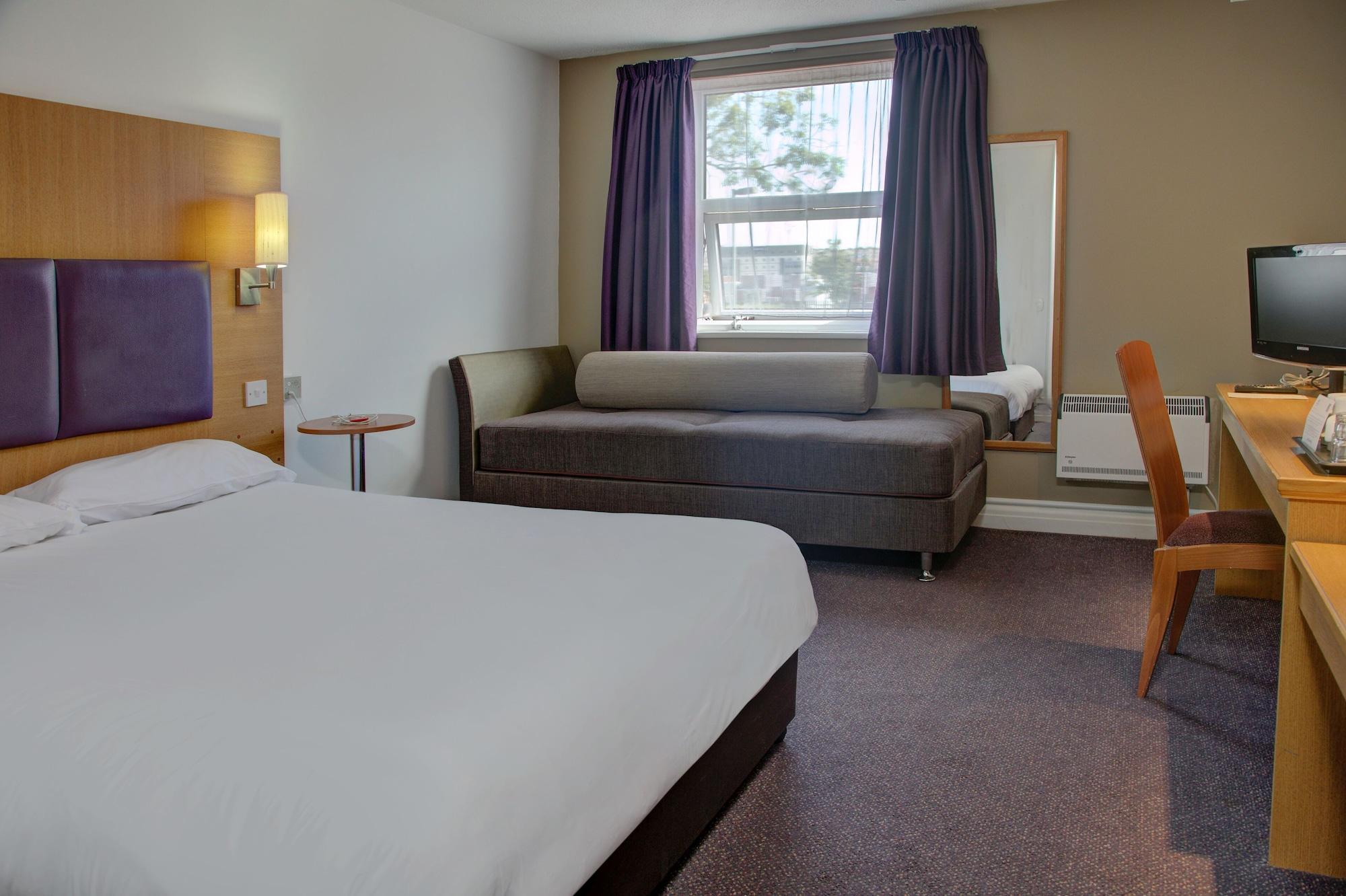 Embassy Hotel, Gateshead Newcastle, Sure Collection By Western