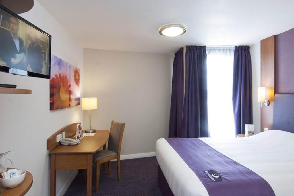 Embassy Hotel, Gateshead Newcastle, Sure Collection By Western Hotel 3*