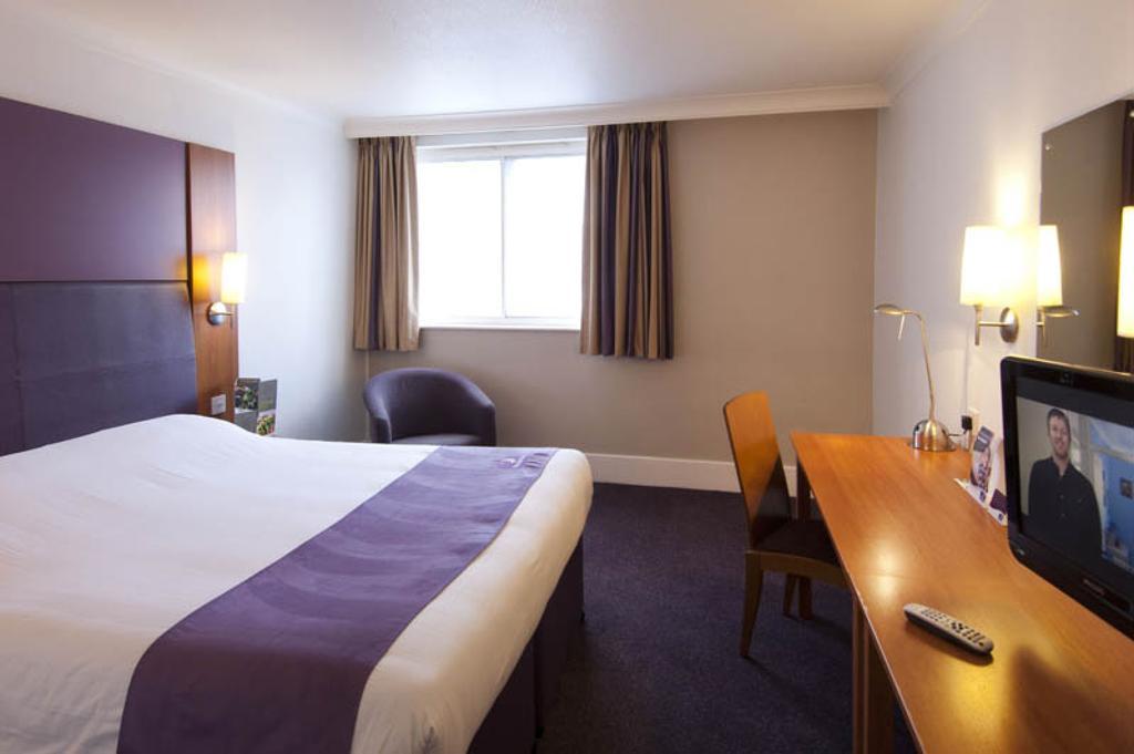 Hotel Embassy Hotel, Gateshead Newcastle, Sure Collection By Western