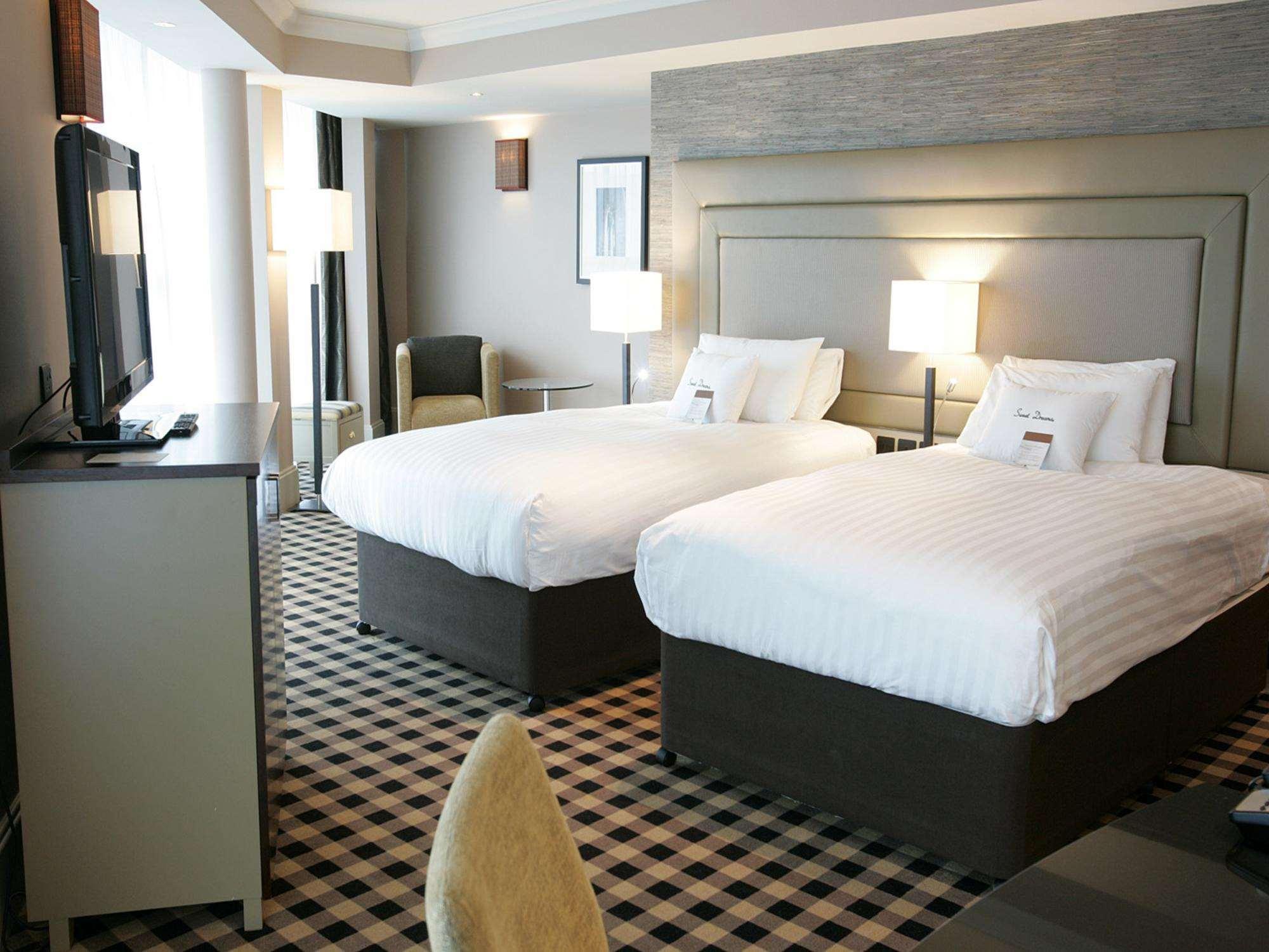Hotel Doubletree By Hilton International Airport 4*