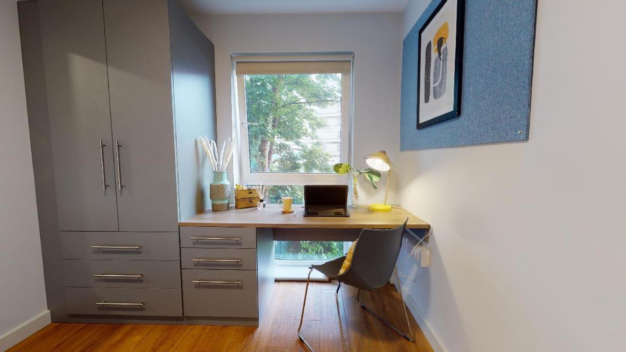 Apartment For Students Only Ensuite Bedrooms At Collingwood In *