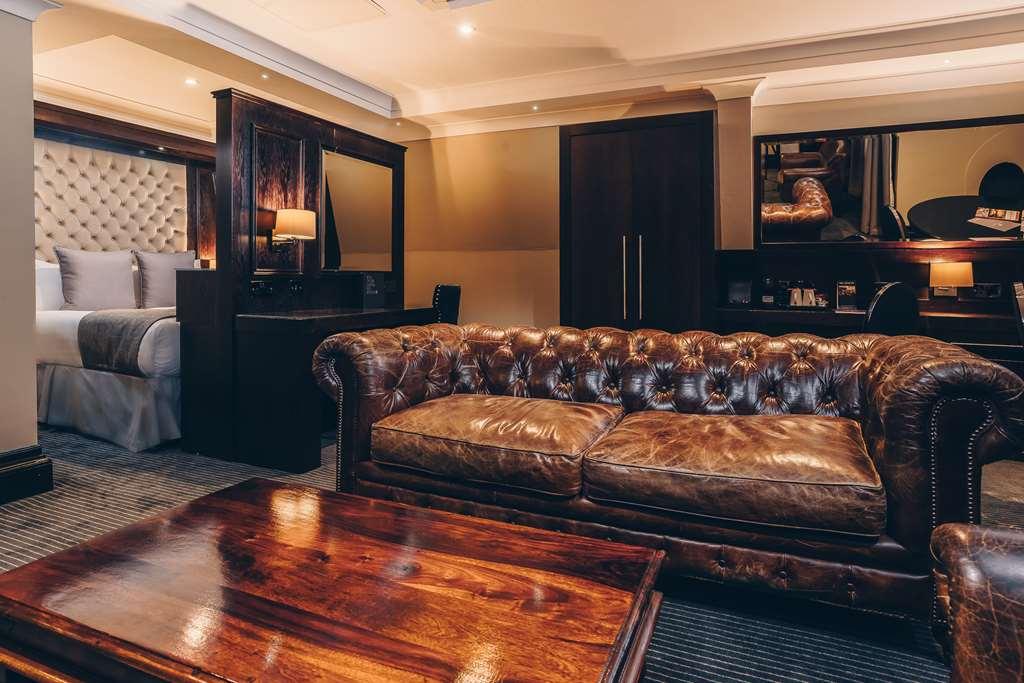 County & County 4* Newcastle upon Tyne