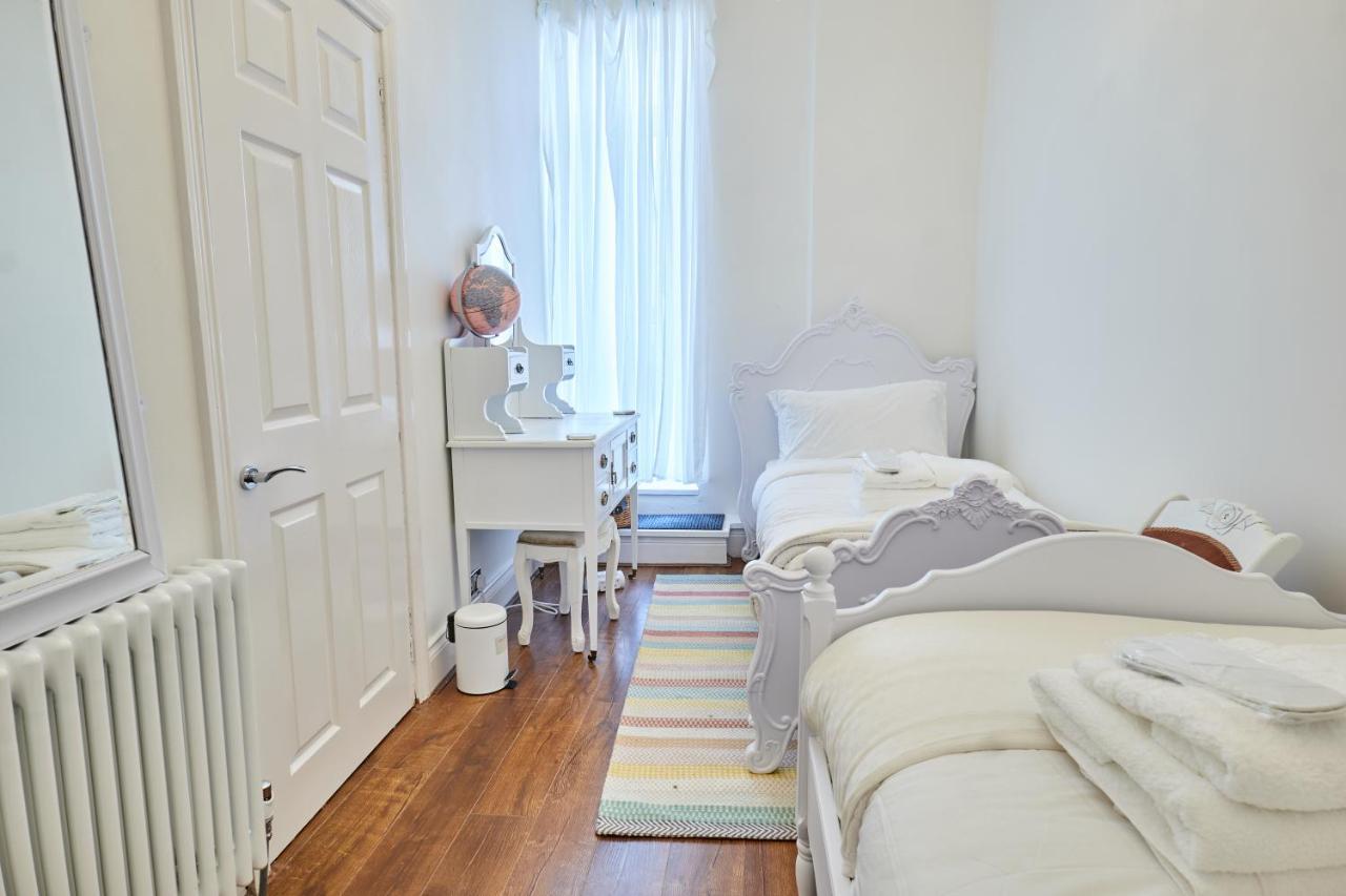 Apartment Super Stylish Flat Very Close To Freeman Hospital!