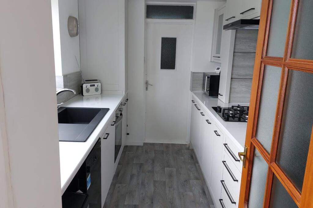 Apartment 3 Bedroom Apartment With Golf Course View