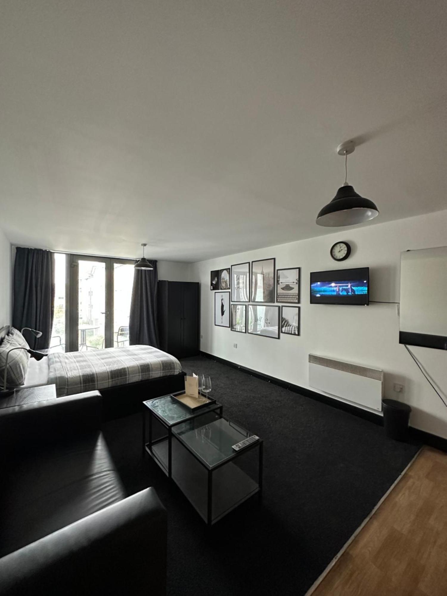 92 Willbrook House Gateshead Bed & Breakfast