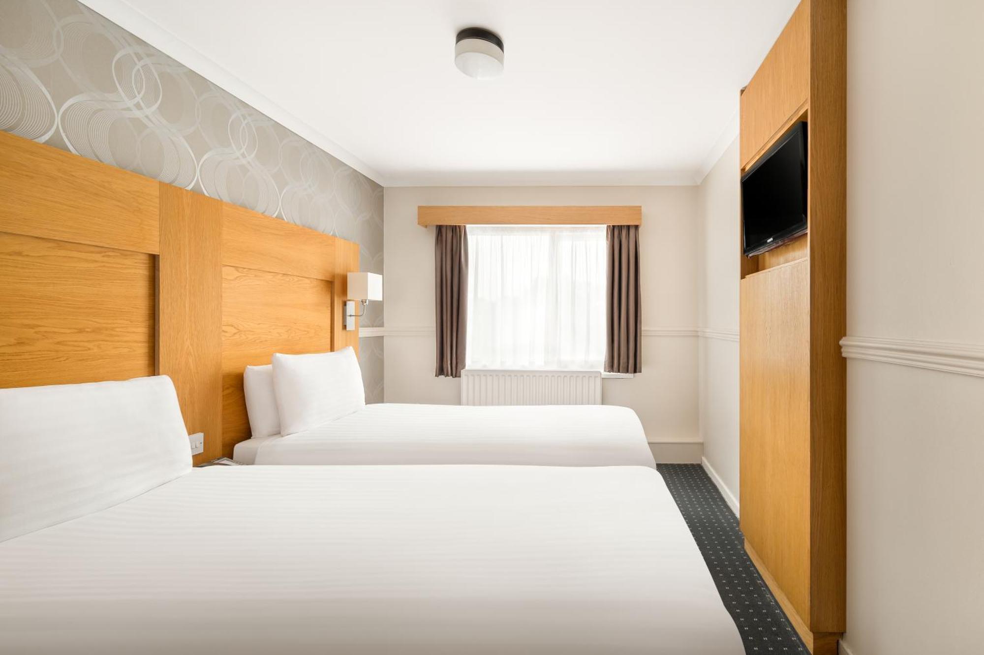 Rooms Inn 3*