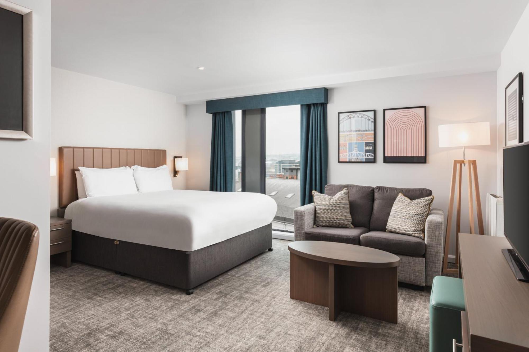 Staybridge By Ihg 4*