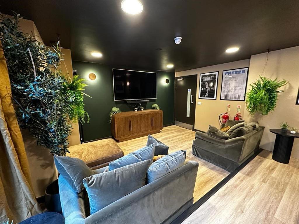 Apartment Conveniently Situated Ensuite And At 1, Near Main Universities Newcastle upon Tyne