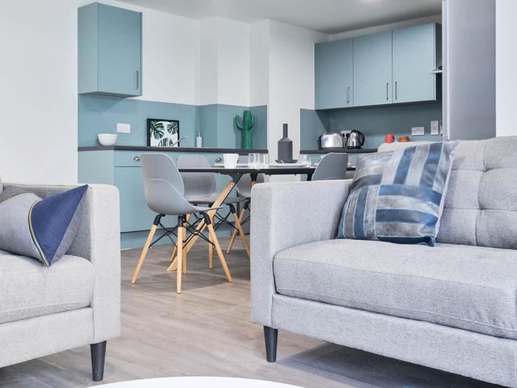 Stylish Ensuite Bedrooms With Private Bathroom And Fully-equipped At Market House In Newcastle upon Tyne