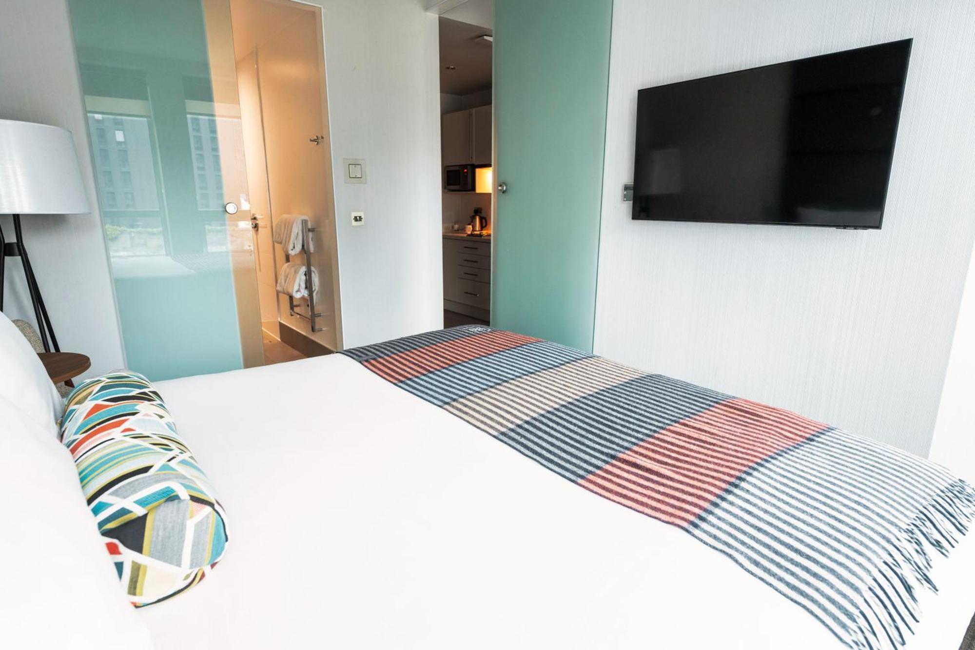Sandman Signature Hotel