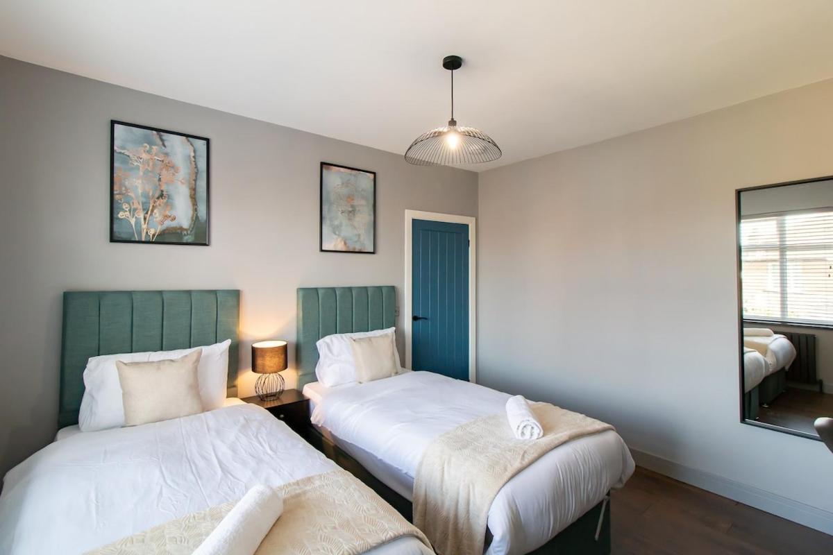 Holiday home Luna Apartment-3bed Sleeps 6 - Familycontractors