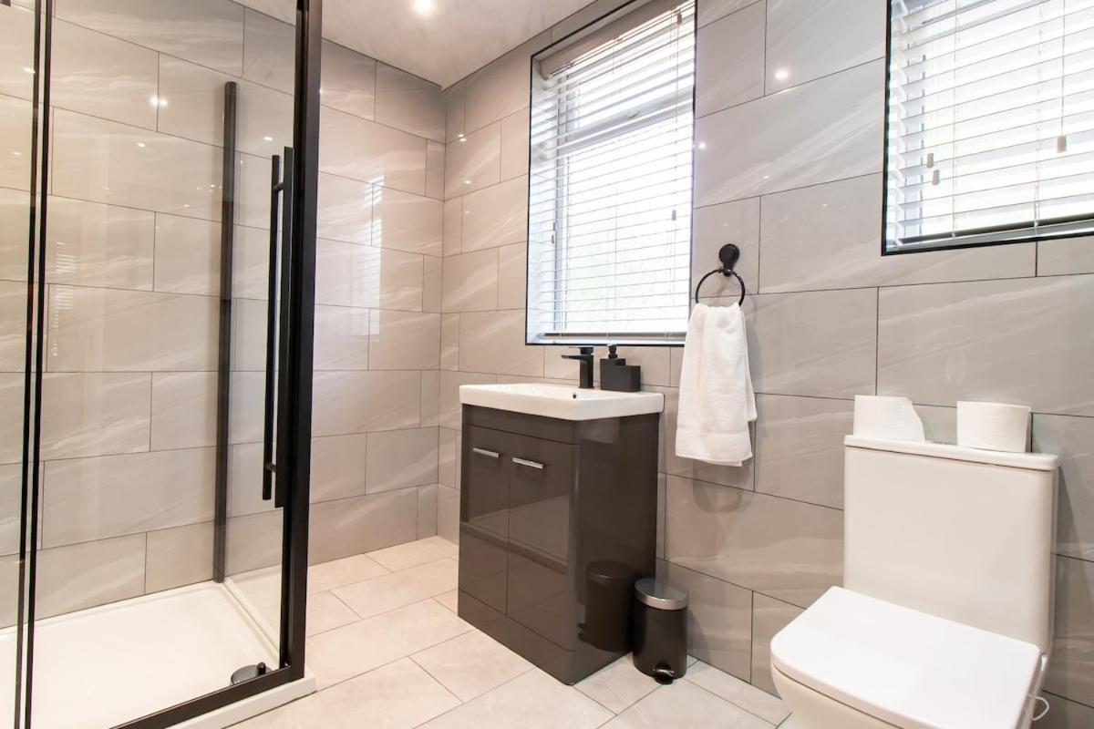 Holiday home Luna Apartment-3bed Sleeps 6 - Familycontractors Newcastle upon Tyne