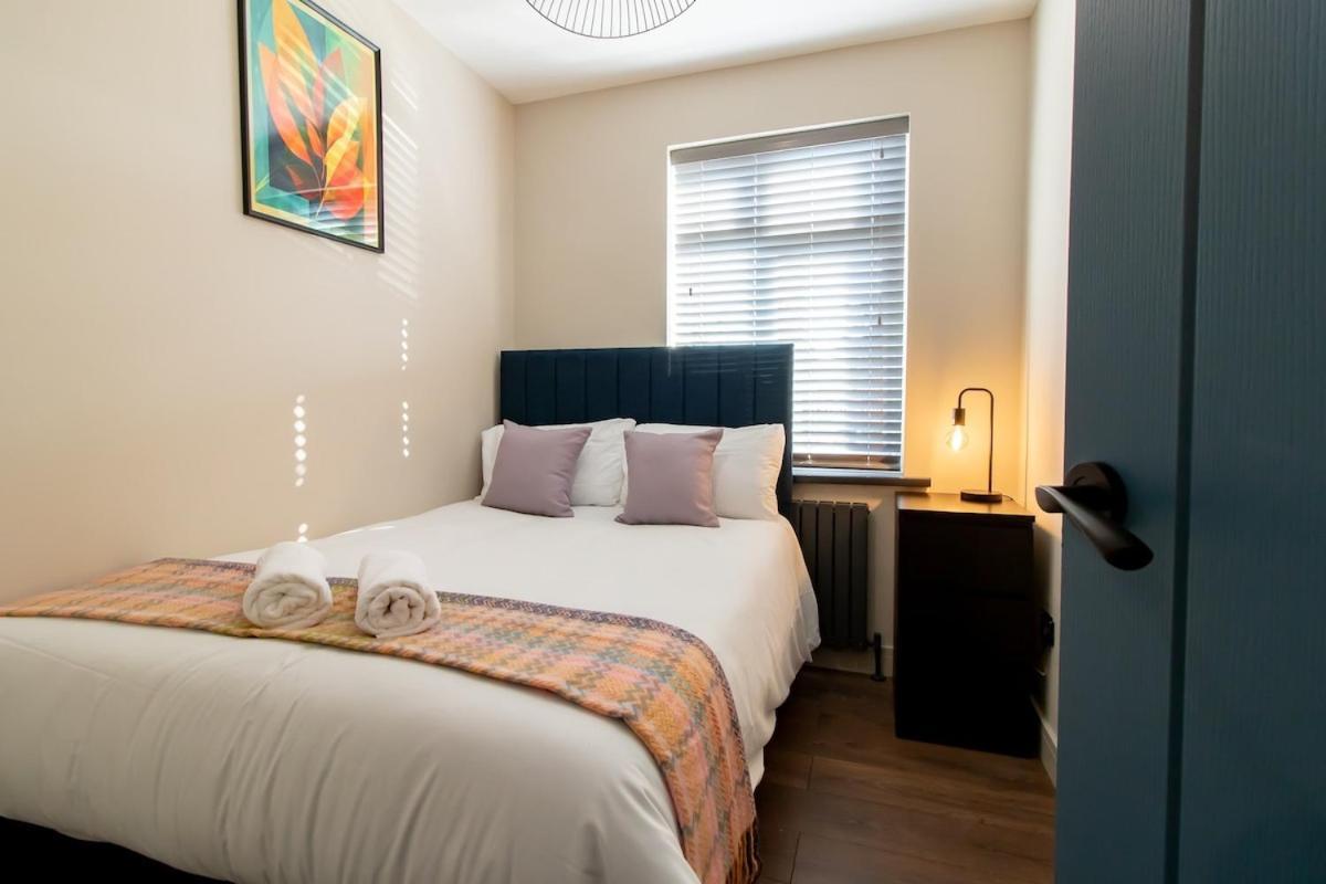 Luna Apartment-3bed Sleeps 6 - Familycontractors * Newcastle upon Tyne