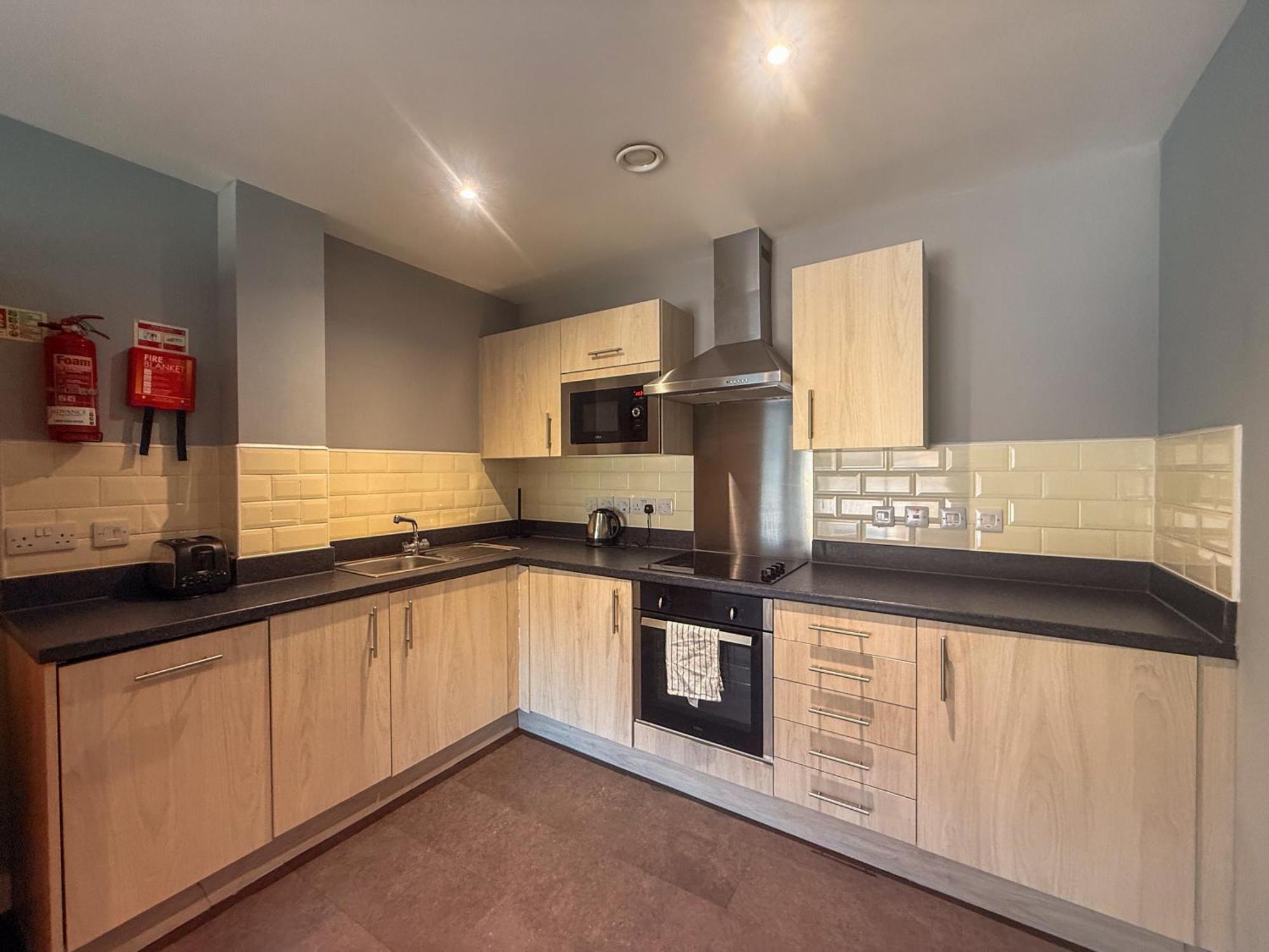 Apartment Quayside With Parking Sleeps 2 Newcastle upon Tyne