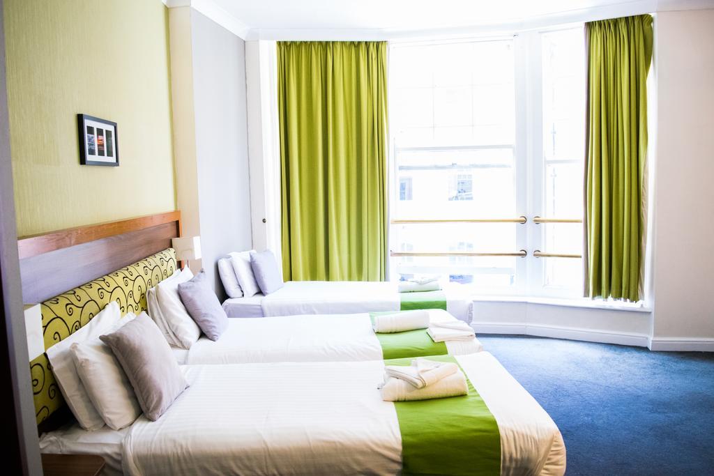 Hotel Surtees 3*