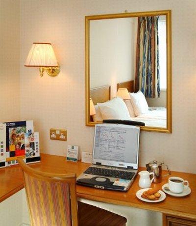 Newgate 3*