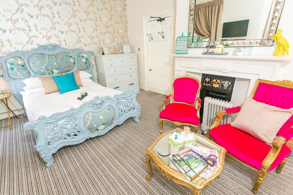 The Rosebery Apartment *