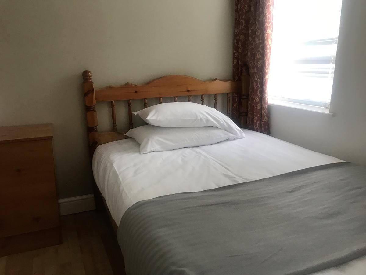 The New Clifton House 3* Newcastle upon Tyne