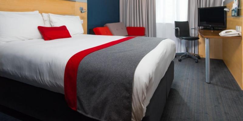Holiday City Hotel 3*