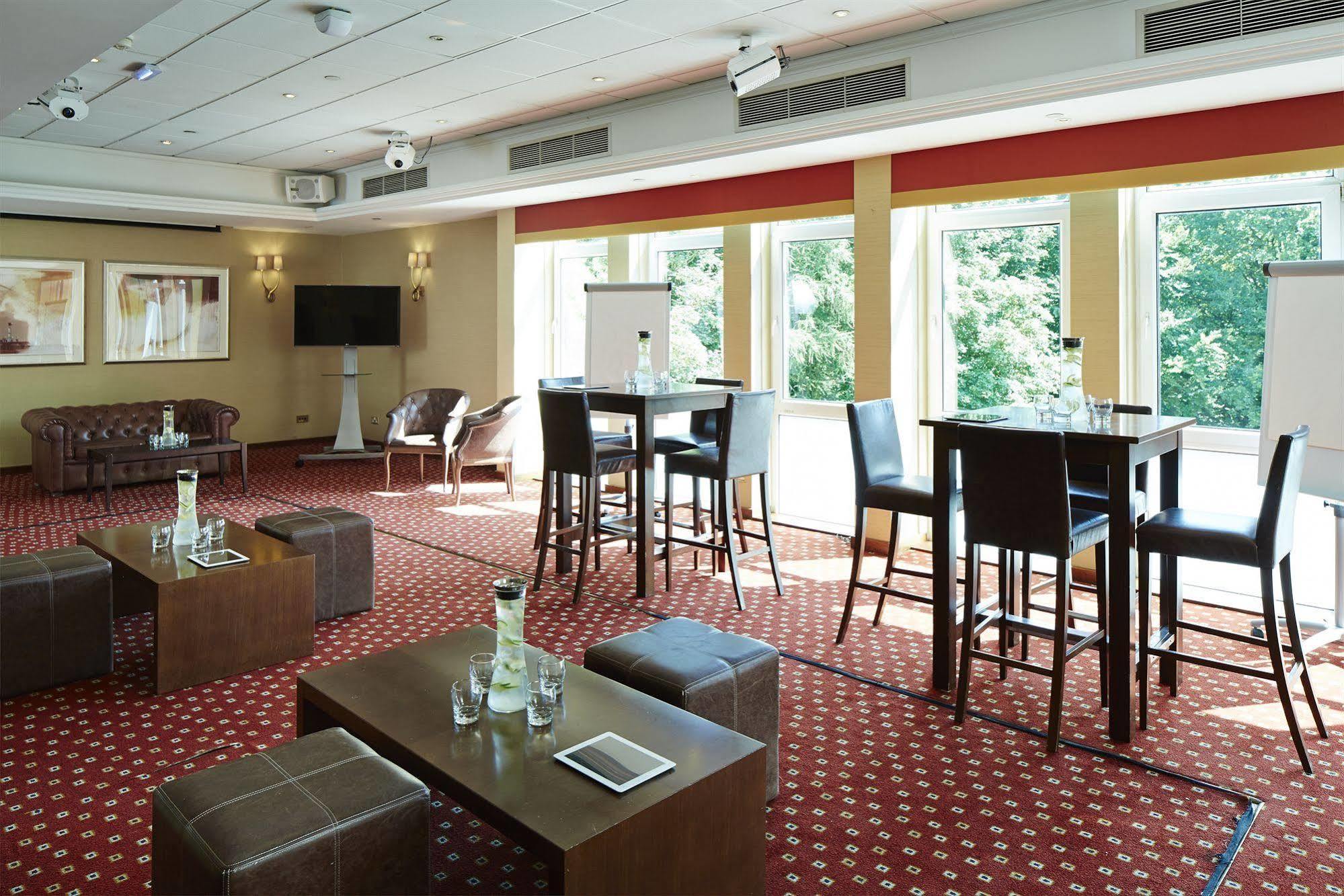 Grand Gosforth Park Hotel 4*