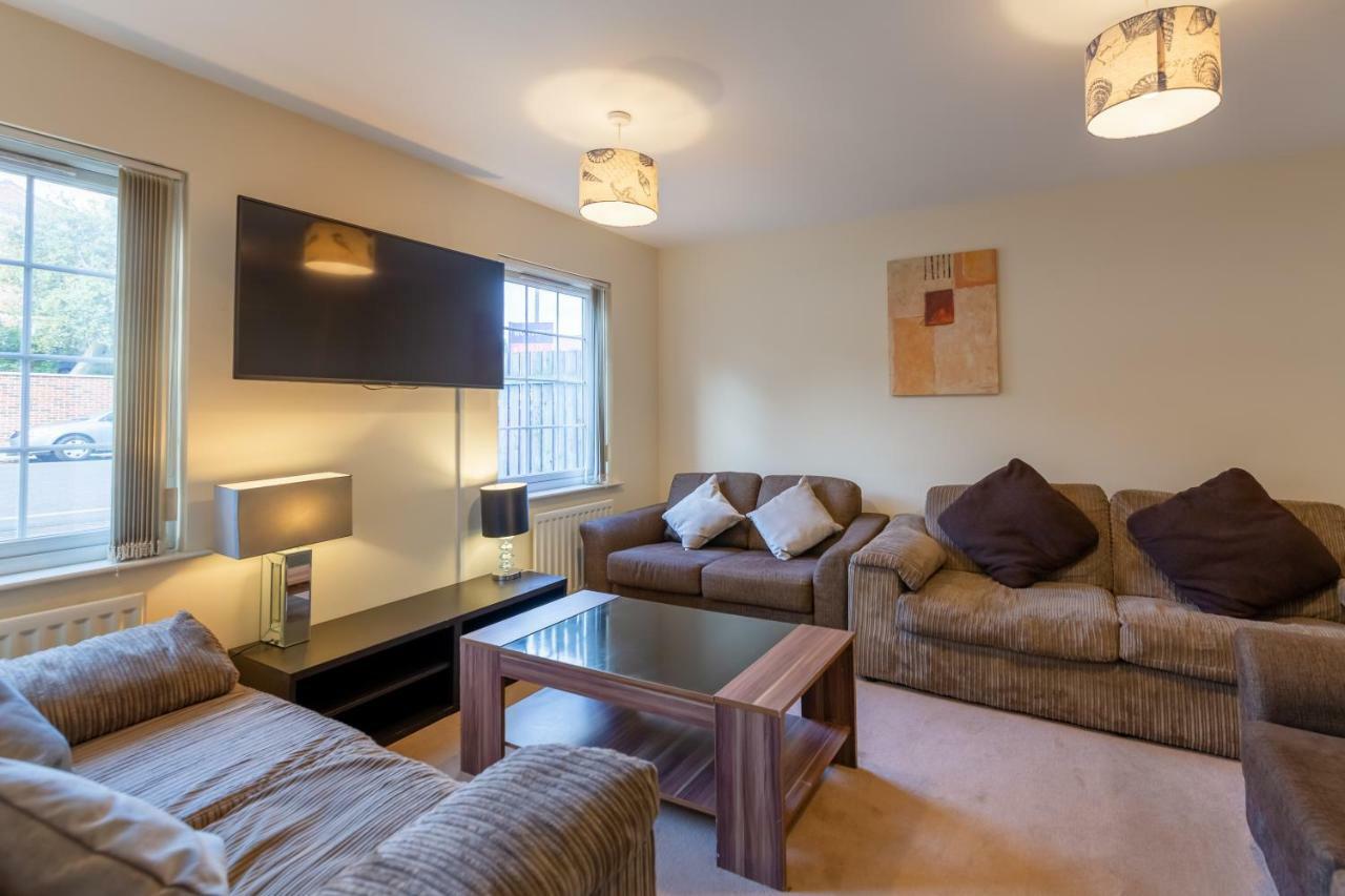 City Centre Spacious Town House Free Parking And Wifi Newcastle upon Tyne