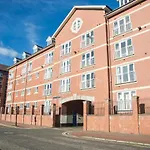 Sallyport City Centre 2 Bedroom Apartment 14
